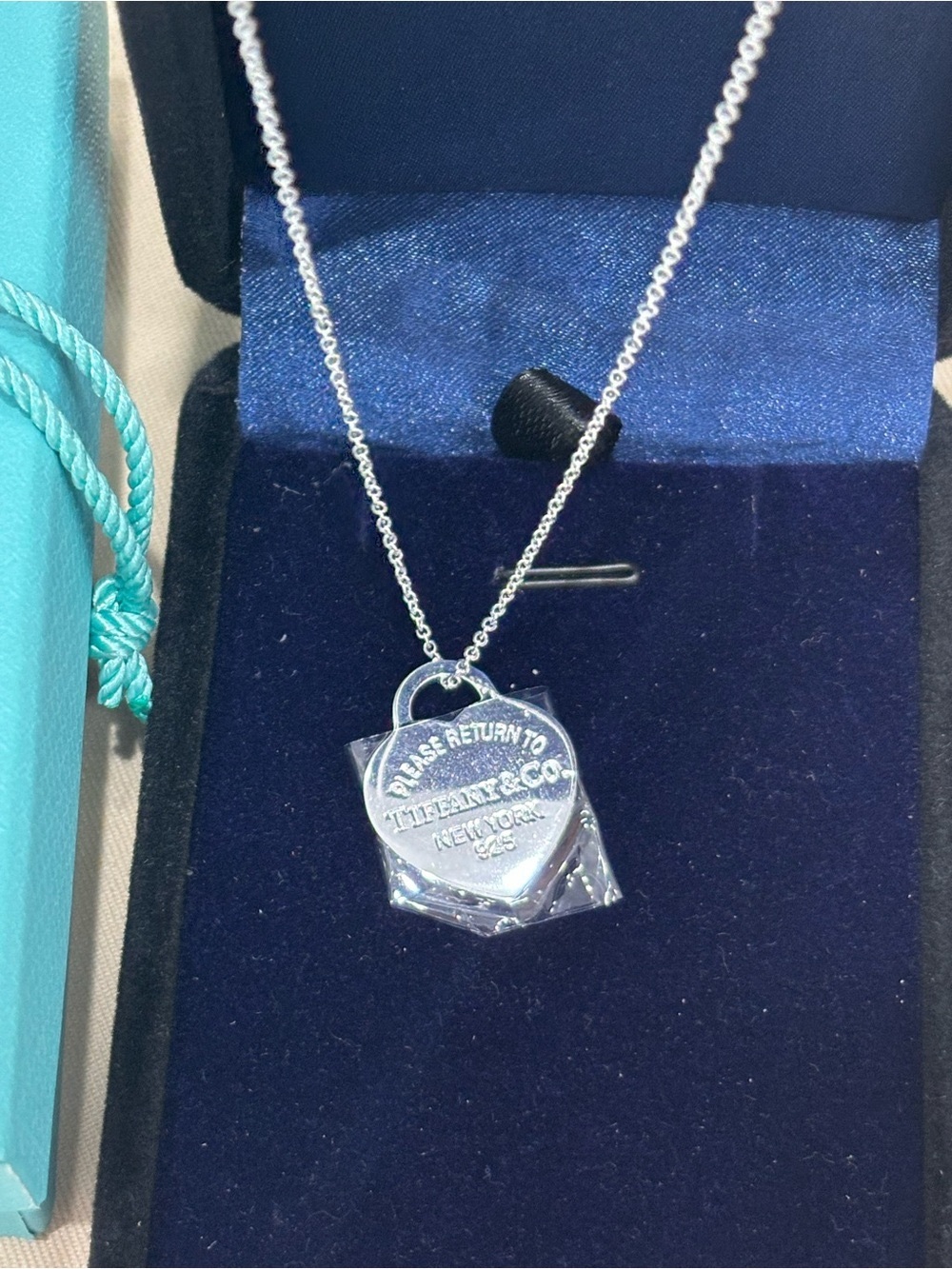 Tiffany & Co. Silver Chain with Turquoise Heart Pendant - Picture 4 of 5